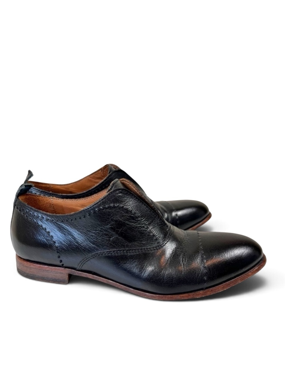 Moma Italian made black leather shoes size 39